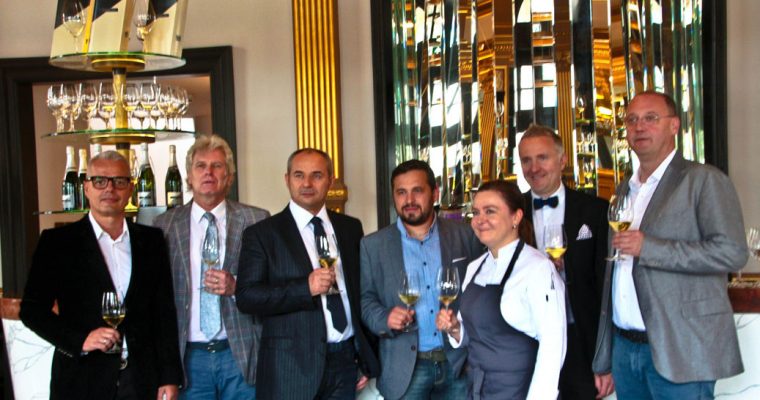 Dupláztak a Kreinbacher Birtok pezsgői