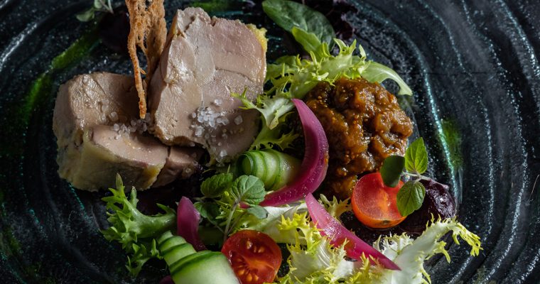 Kacsamáj fehérboros aszalt füge chutneyval