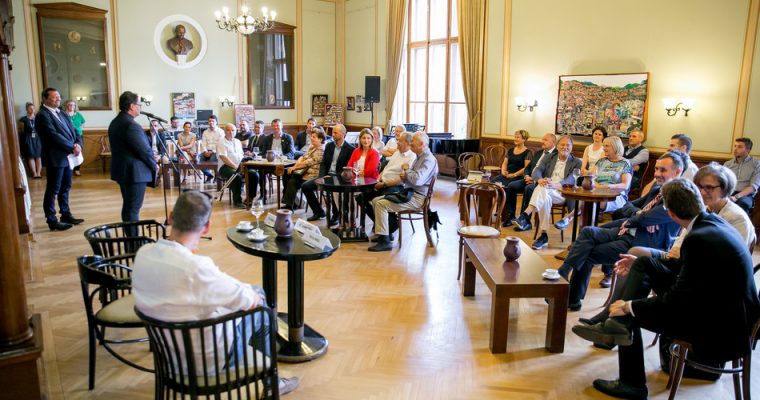 Tovább támogatják a magyar borkultúrát
