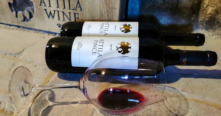 Syrah, Vámos Attila módra