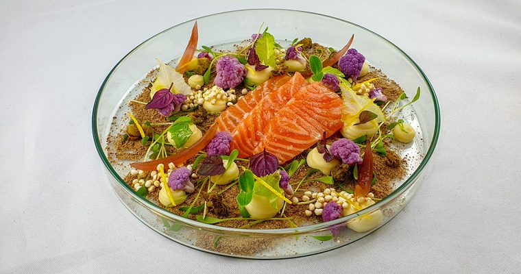 Lazac sashimi recept karfiol variációval